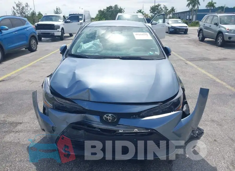 5YFB4MDE6RP151969 Photo# 12