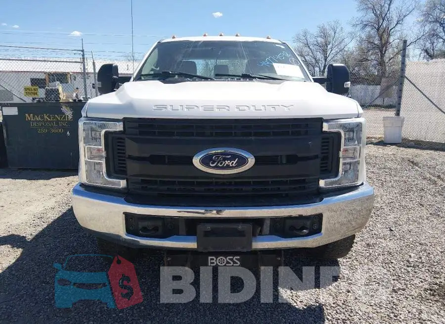 1FT7X2B66JEC51696 Photo# 13