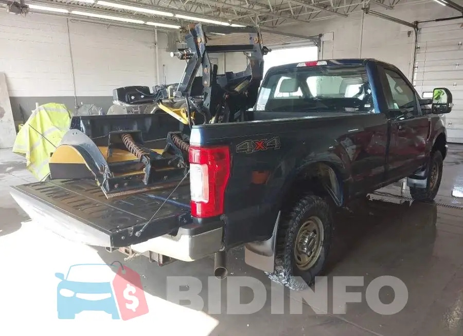 1FTBF2B61KED43734 Photo# 4