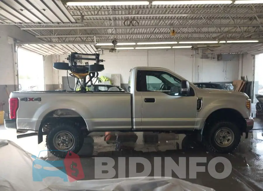 1FTBF2B63KED43749 Photo# 13