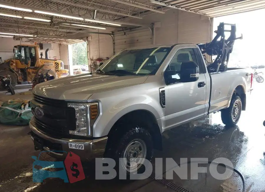 1FTBF2B63KED43749 Photo# 2