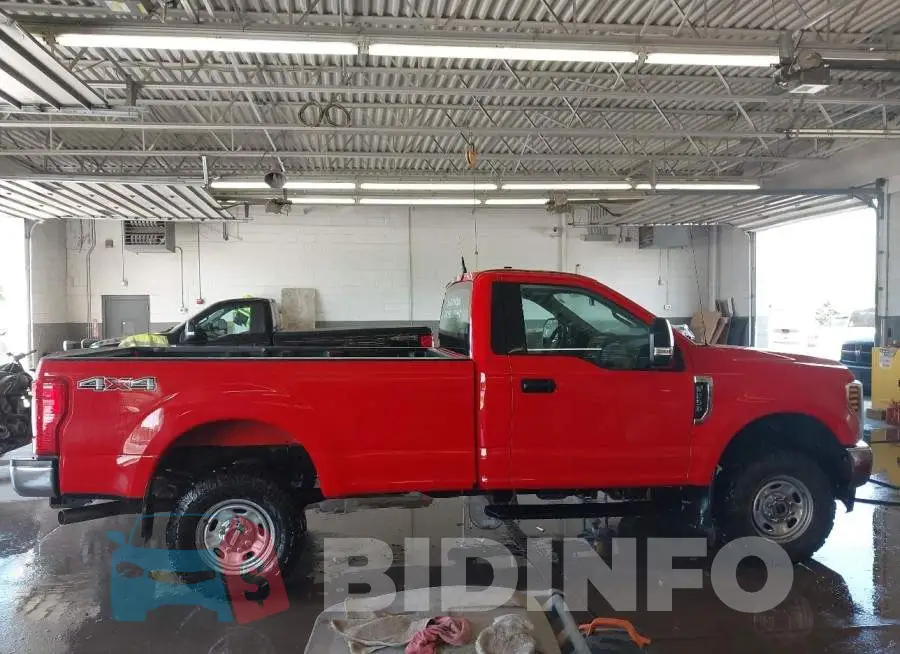 1FTBF2B68KED43732 Photo# 14