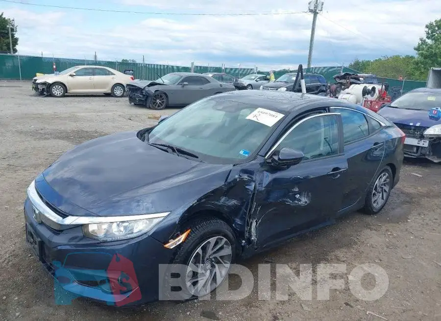 19XFC2F80HE074077 Photo# 2