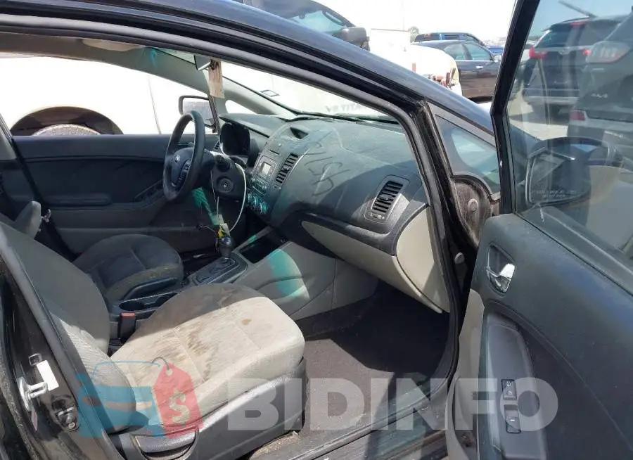 KNAFK4A60G5481375 Photo# 5