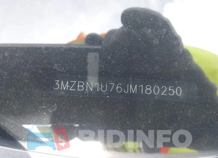 3MZBN1U76JM180250 Photo# 9