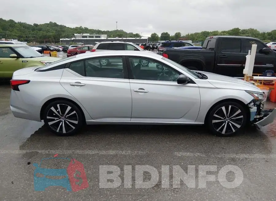 1N4BL4CV4KC168939 Photo# 13