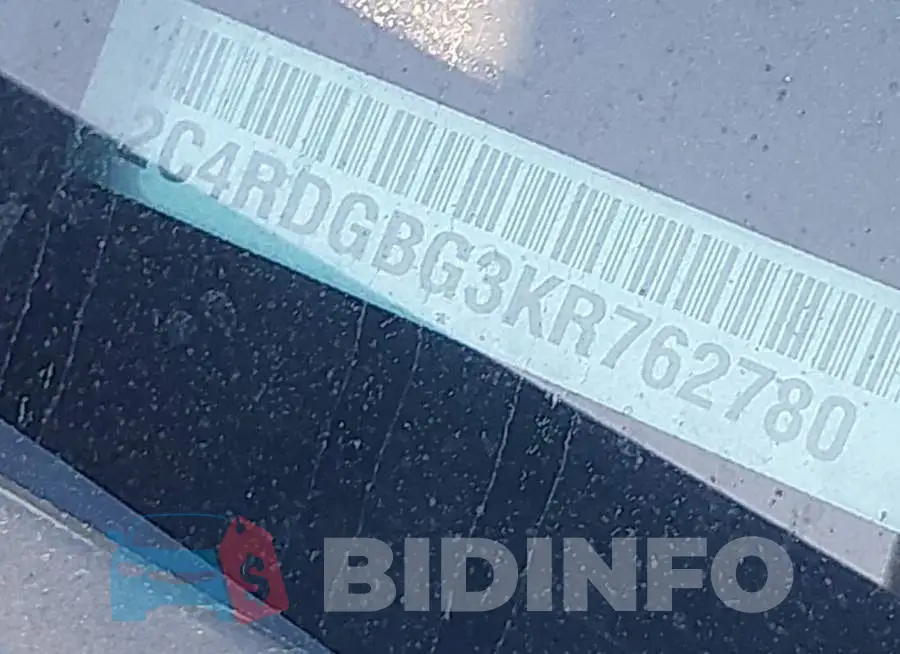2C4RDGBG3KR762780 Photo# 17