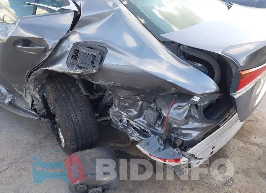 JTHBA1D2XJ5067134 Photo# 6
