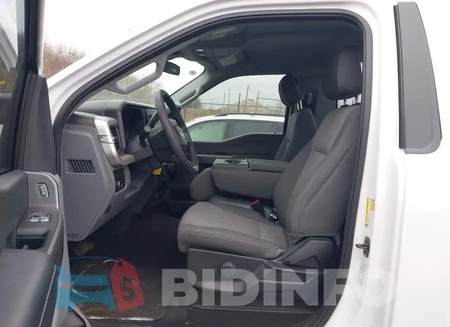 1FTRF3BA0SEC48221 Photo# 19