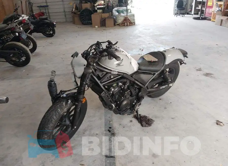MLHPC561XR5700933 Photo# 2