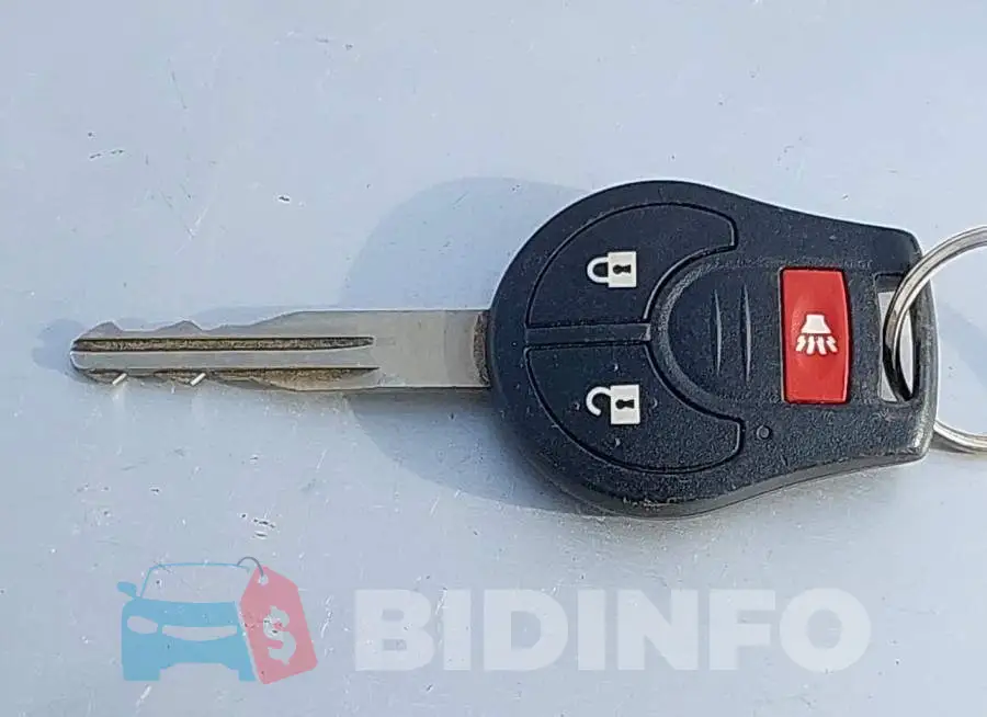 3N1CE2CP5GL370959 Photo# 11