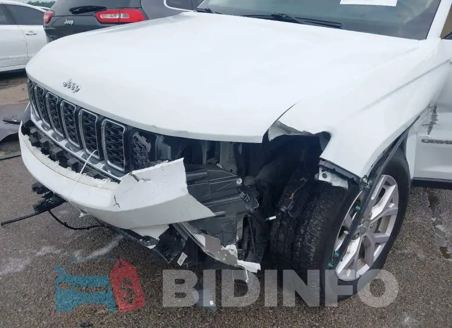 1C4RJGBG8N8530314 Photo# 6