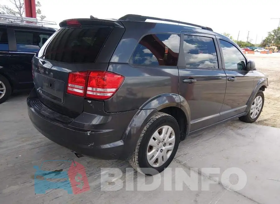 3C4PDCAB4HT538882 Photo# 4