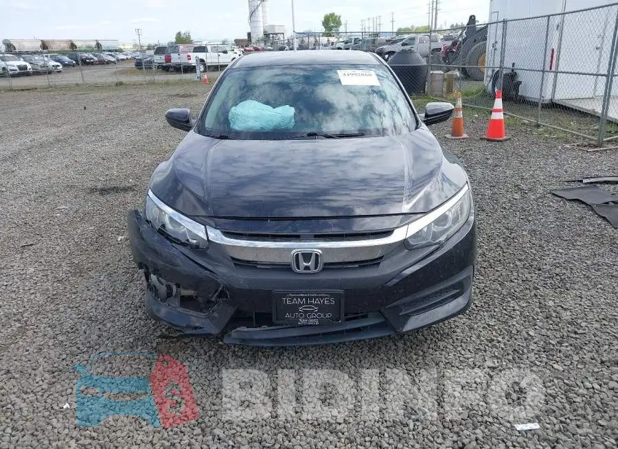 19XFC2F50GE231935 Photo# 13