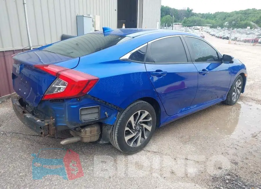 19XFC2F70HE064883 Photo# 4