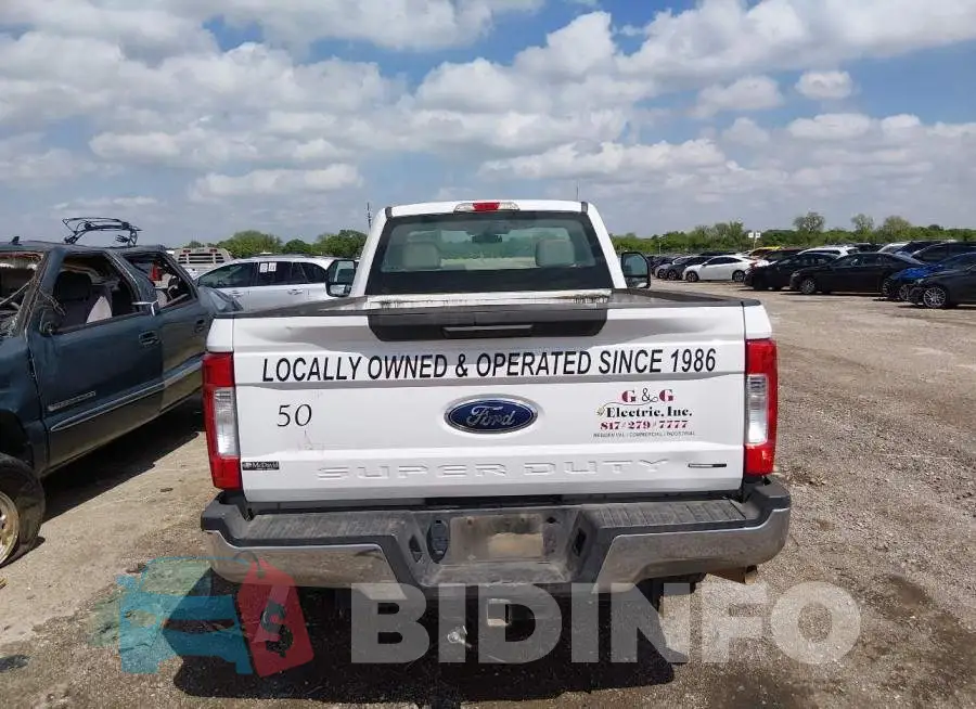 1FTBF2A60HEE50218 Photo# 16