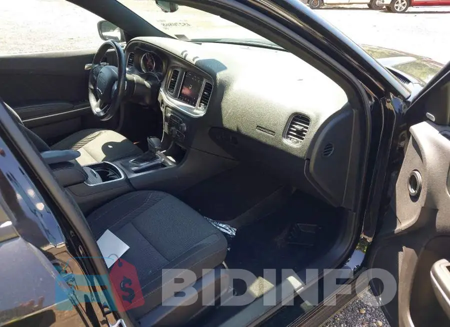2C3CDXJG3KH668416 Photo# 5