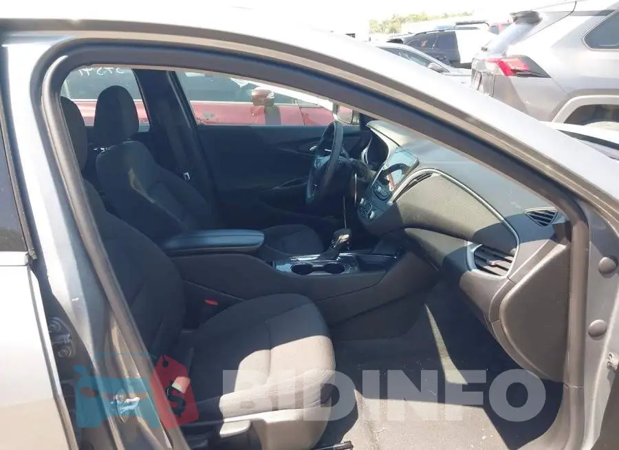 1G1ZD5ST4RF122301 Photo# 5