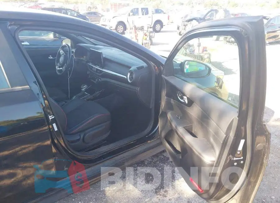 3KPF44AC8PE525579 Photo# 5