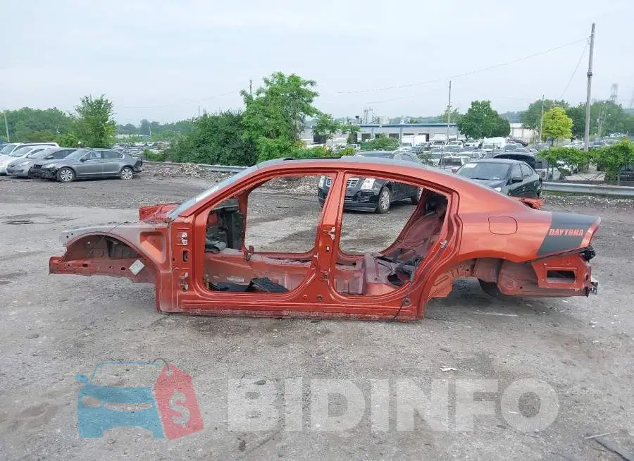 2C3CDXGJ4PH631515 Photo# 13