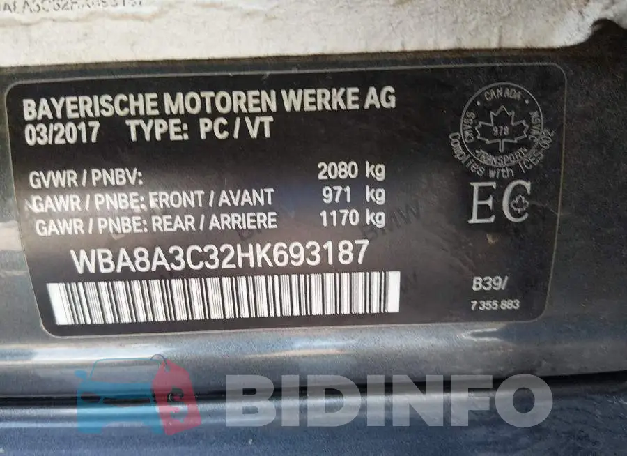 WBA8A3C32HK693187 Photo# 9