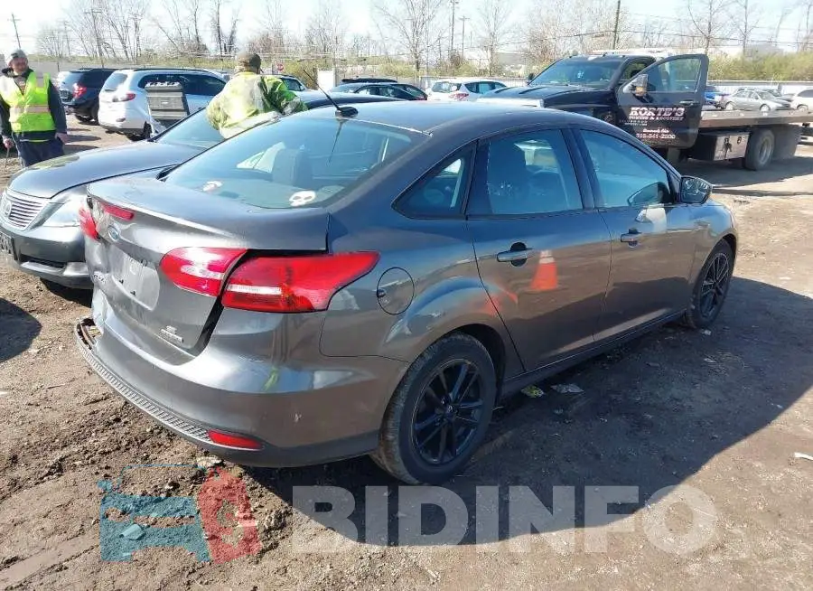 1FADP3F20GL202035 Photo# 4