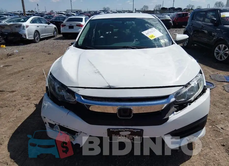 19XFC2F50HE004780 Photo# 12
