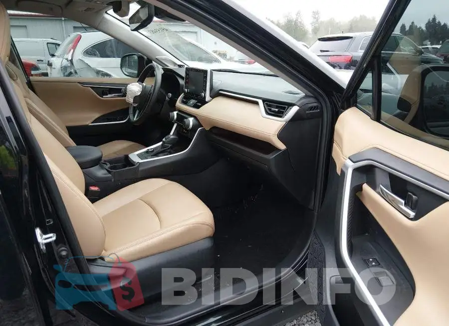 4T3D6RFV9MU060576 Photo# 17