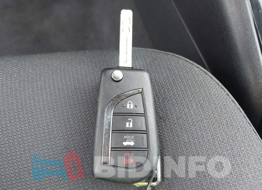 5YFB4MDE6SP320622 Photo# 11