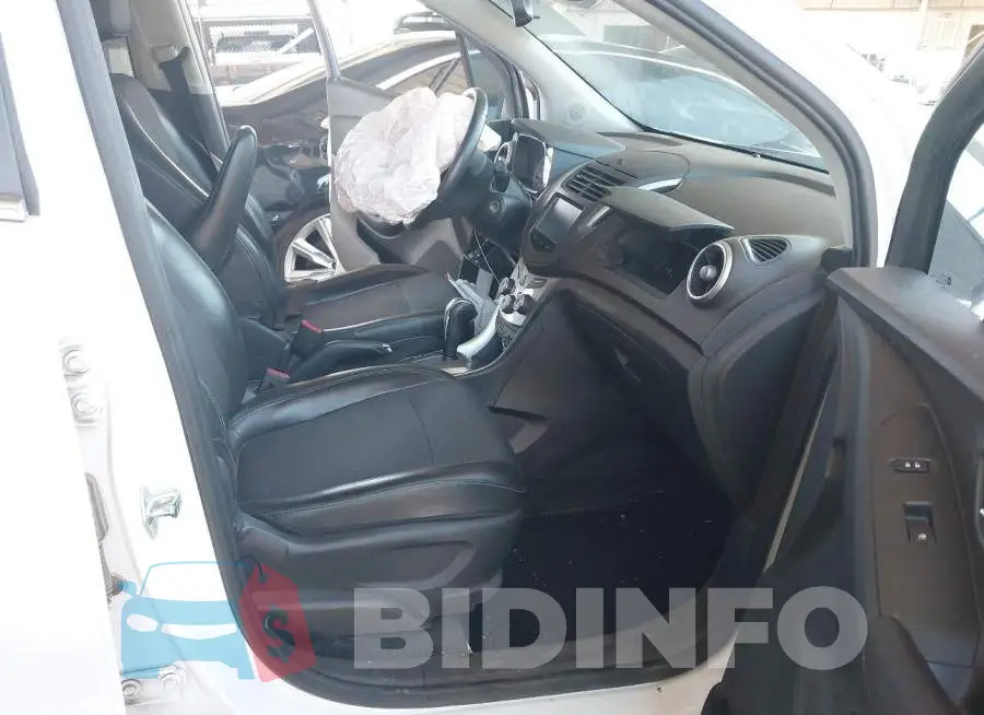 3GNCJPSB3GL255263 Photo# 5