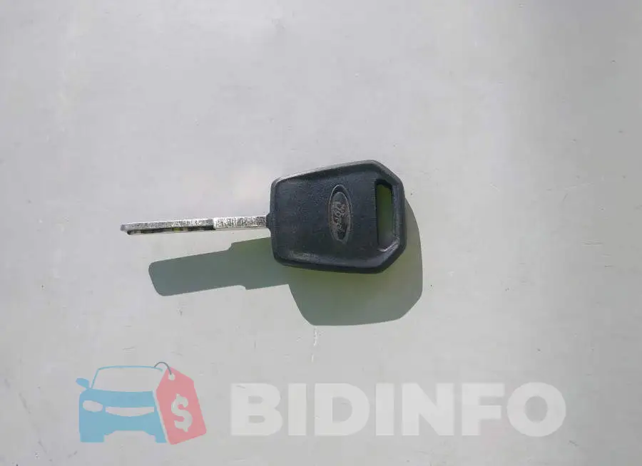 1FTMF1EF7HKC86724 Photo# 11