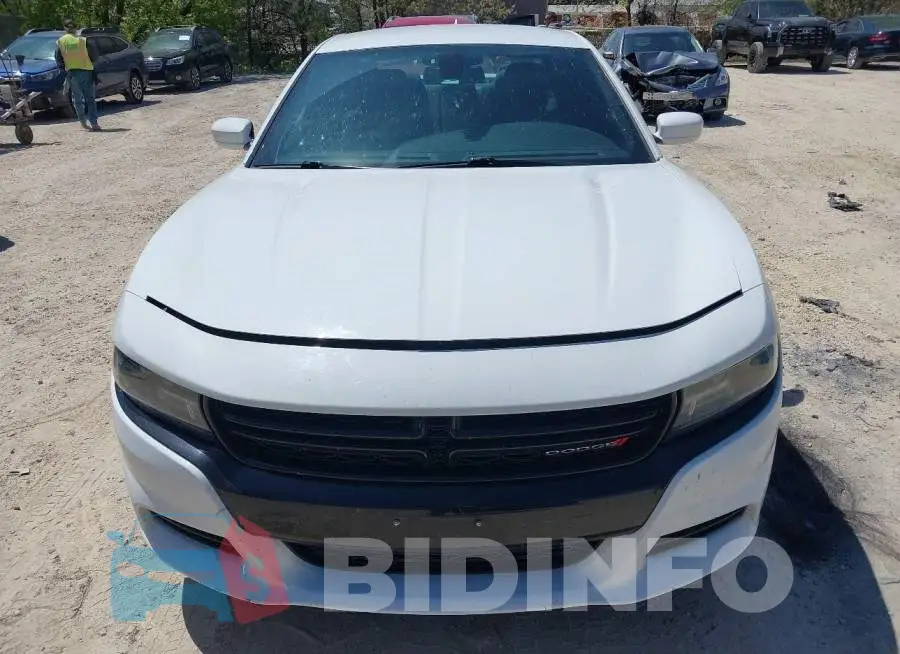 2C3CDXJG9KH631127 Photo# 12