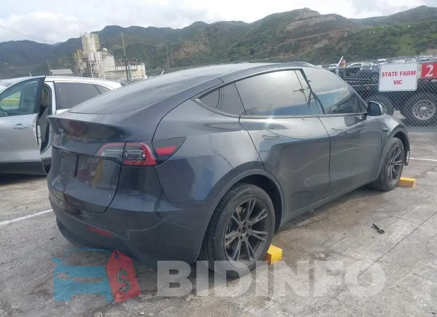 7SAYGDED3RF152664 Photo# 4