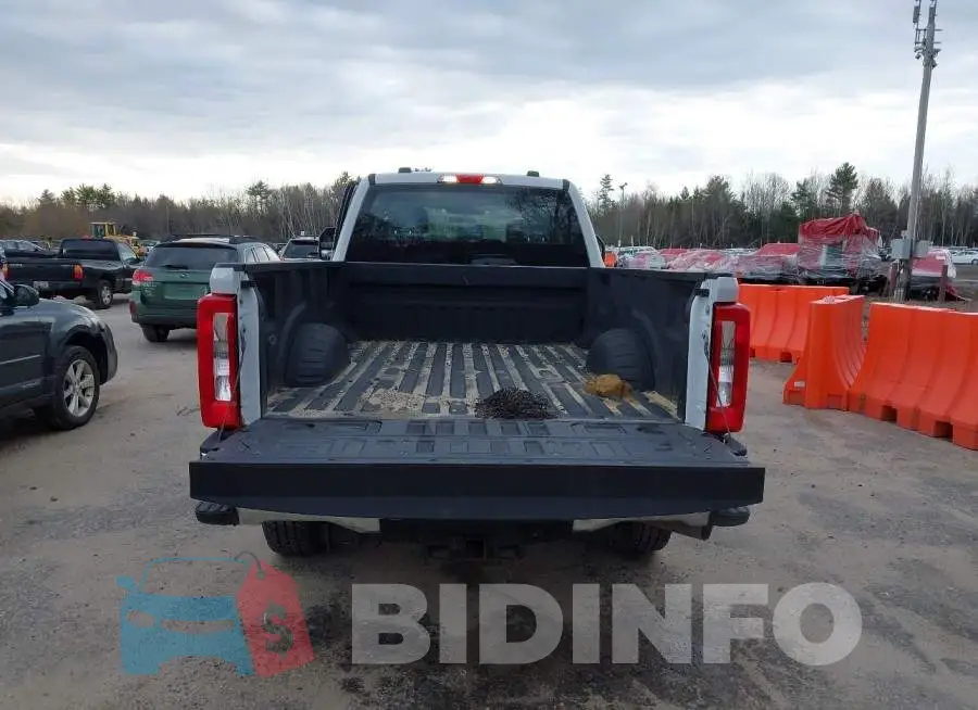 1FT7W2BA9PEC52101 Photo# 16