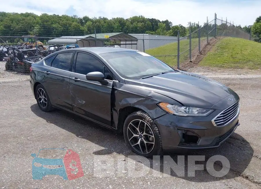 3FA6P0HD0KR102016 Photo# 1