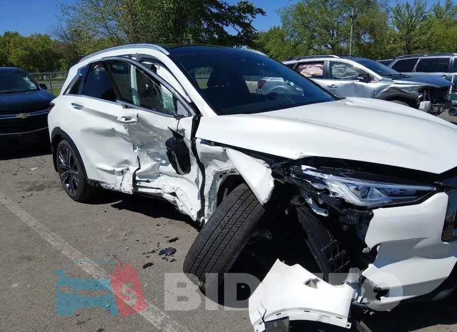 3PCAJ5BB8MF111254 Photo# 6