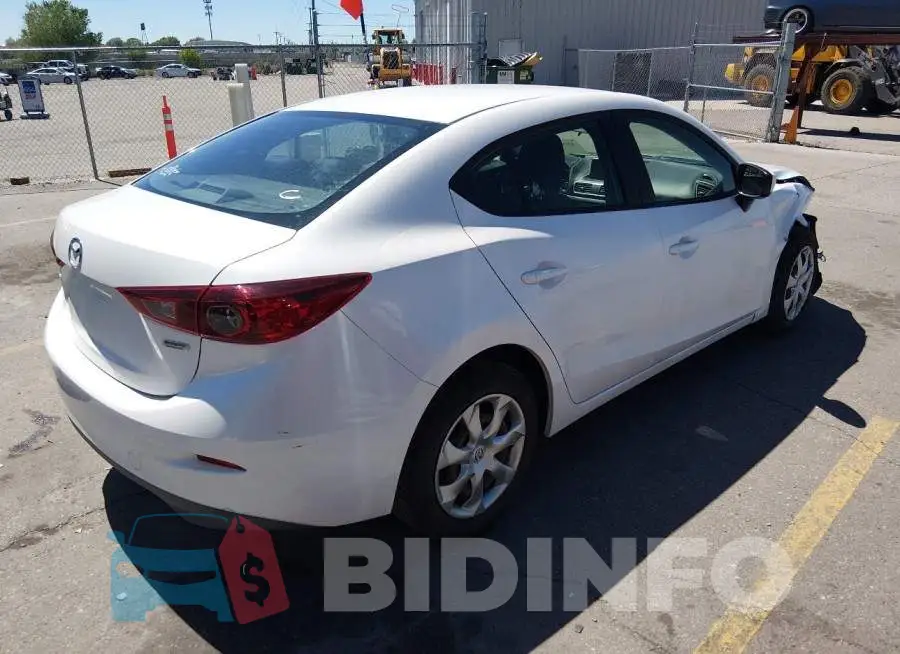 3MZBM1T73GM311535 Photo# 4