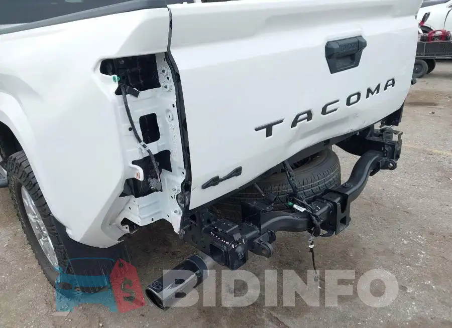 3TMLB5JN4SM158887 Photo# 6