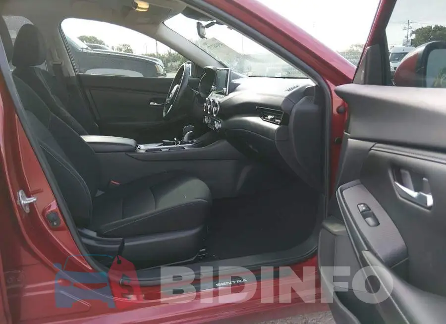 3N1AB8CV5NY240102 Photo# 5