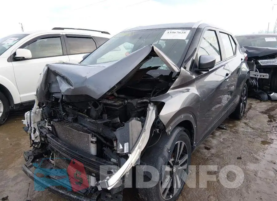 3N1CP5CU2KL532525 Photo# 6