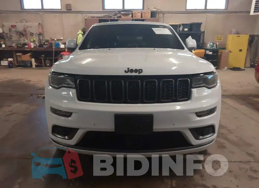 1C4RJFCG8JC214654 Photo# 12