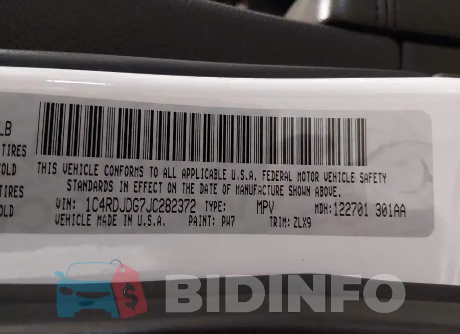 1C4RDJDG7JC282372 Photo# 9
