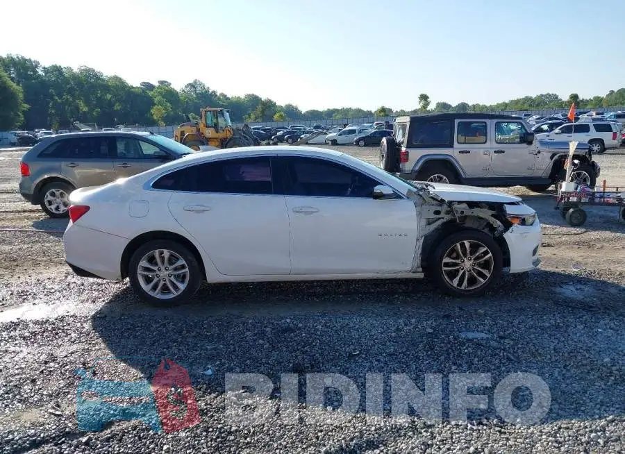 1G1ZD5ST3JF146576 Photo# 14