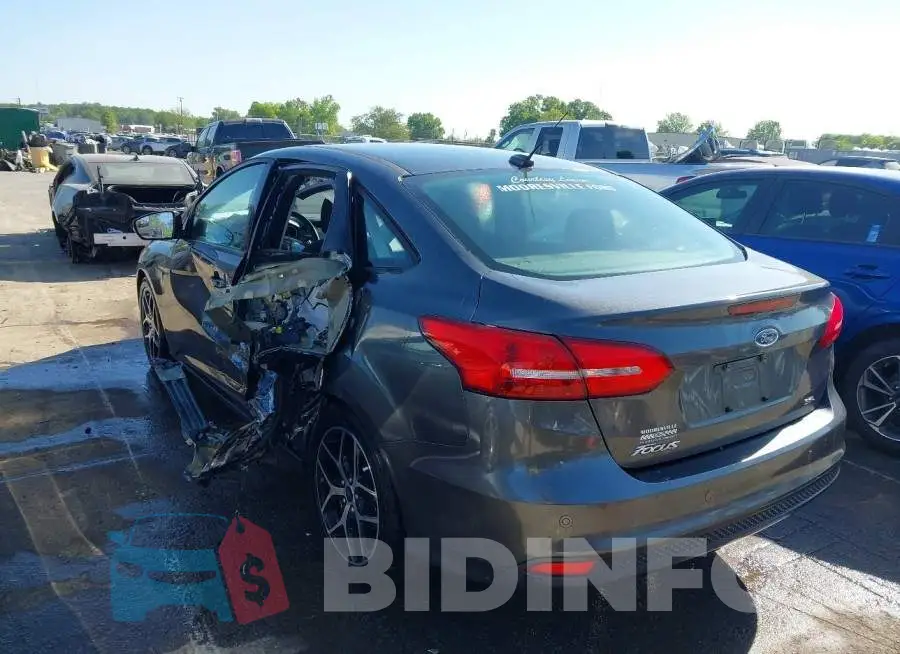 1FADP3H22HL297891 Photo# 3