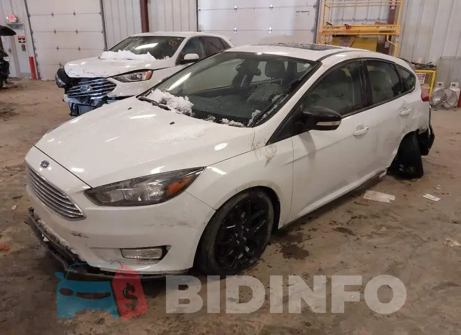 1FADP3M2XJL263161 Photo# 2