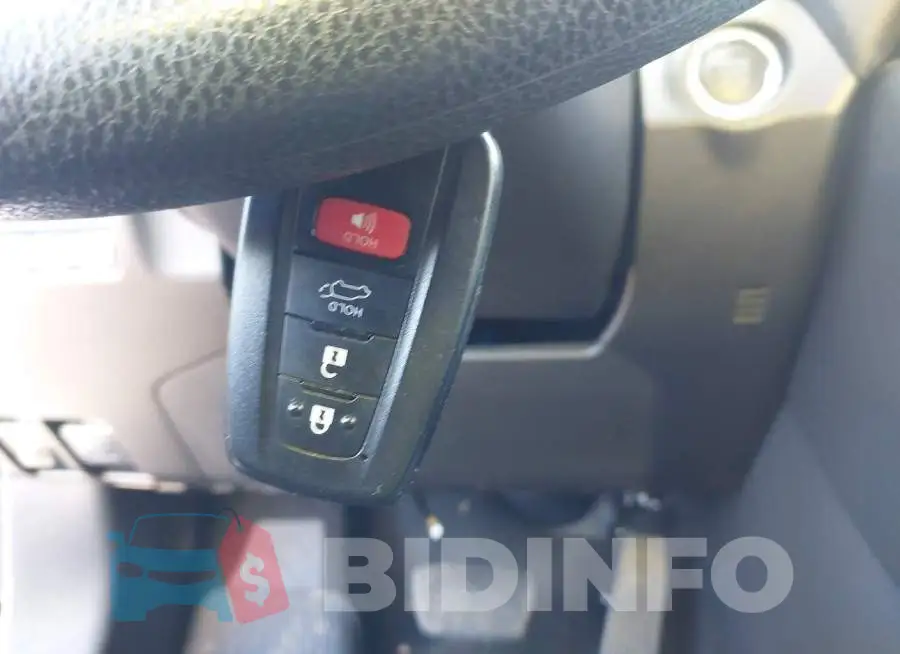 JTMP1RFV8KD505136 Photo# 11