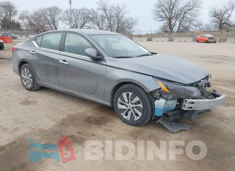 1N4BL4BV2PN306314 Photo# 1