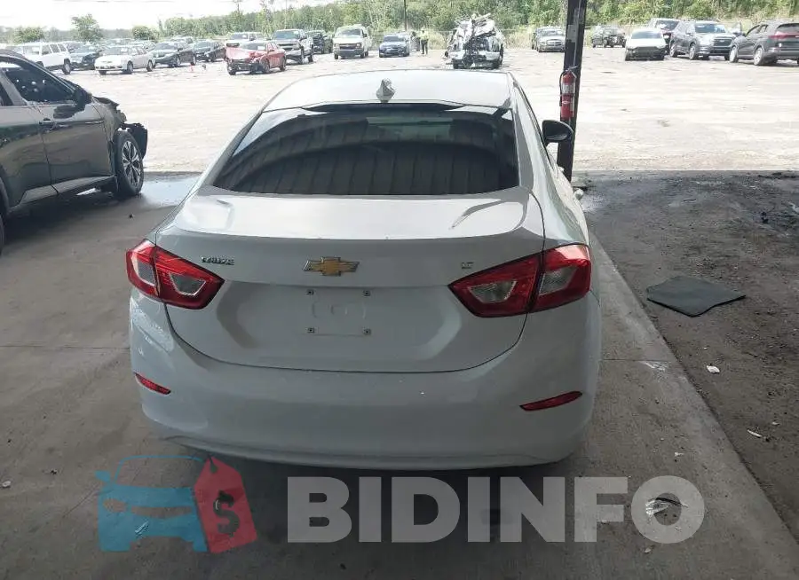 1G1BE5SM1K7118326 Photo# 17