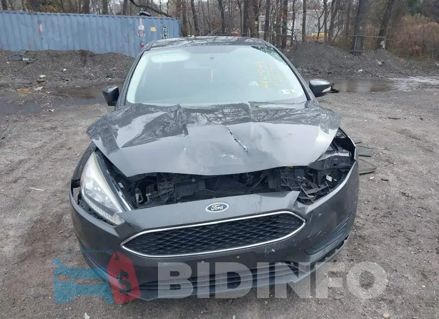 1FADP3F2XGL217917 Photo# 12
