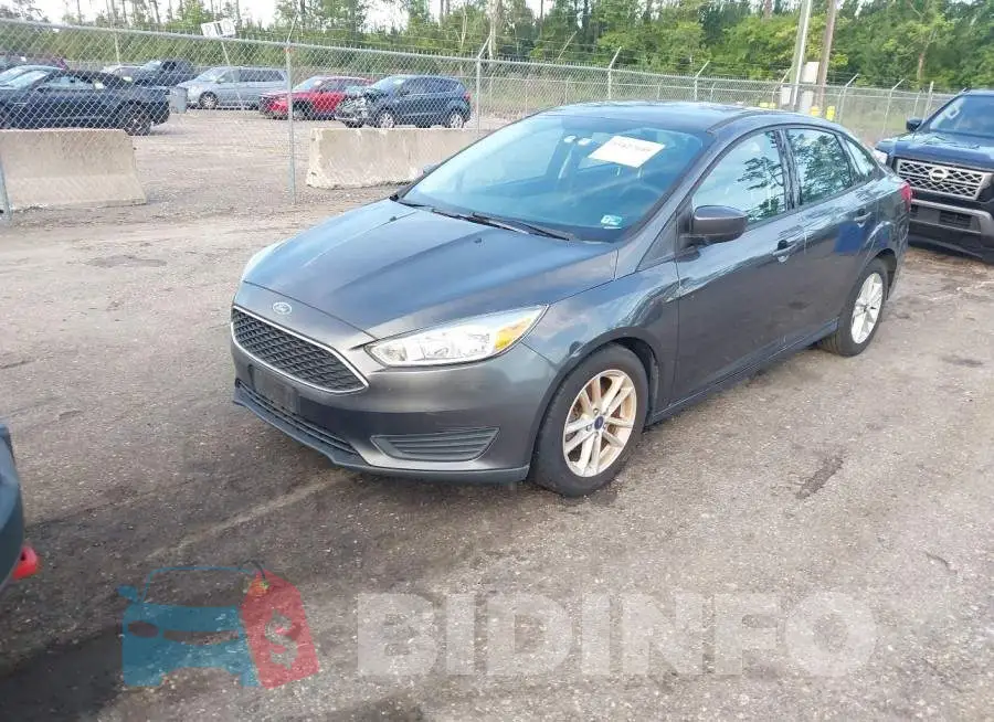 1FADP3F20JL218260 Photo# 2